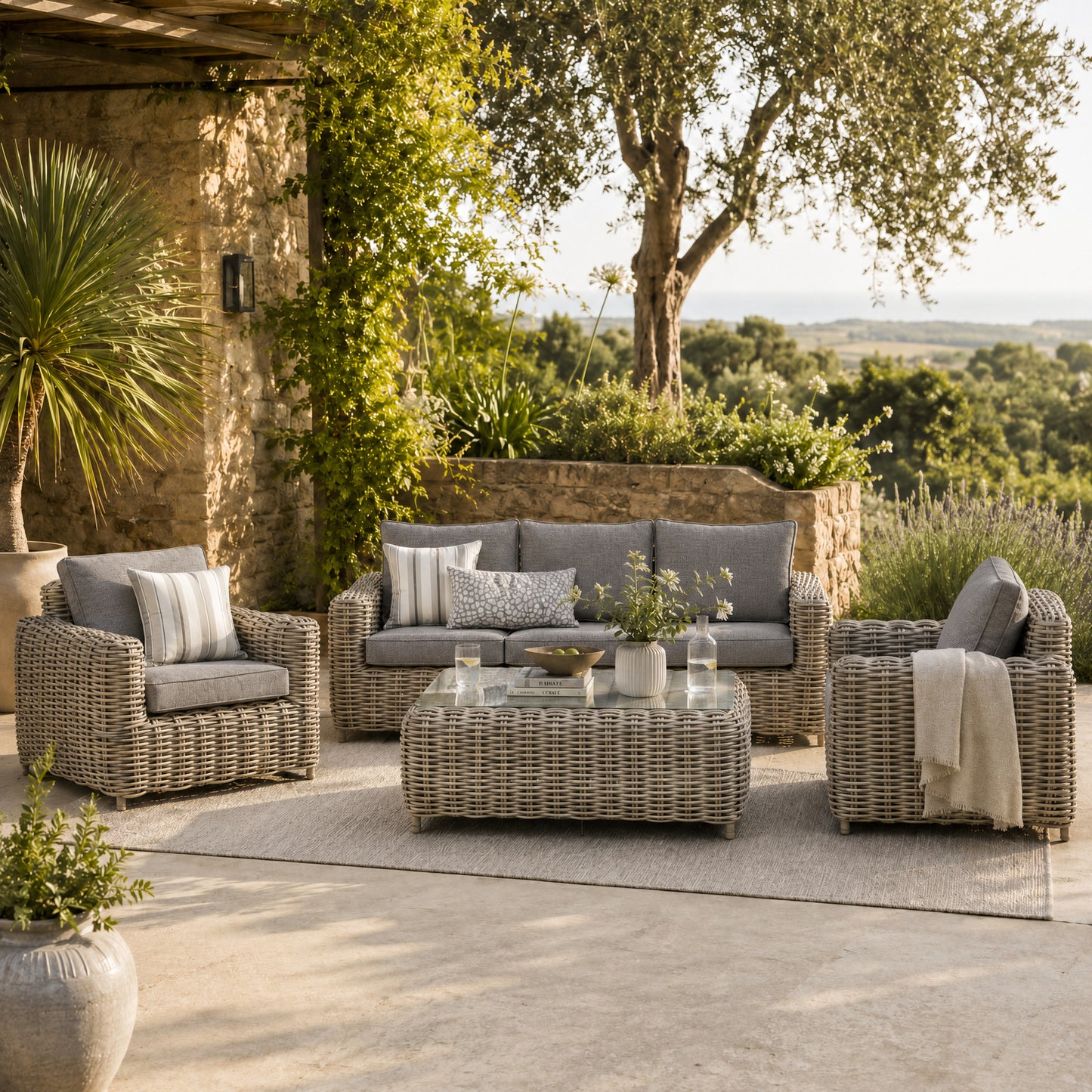 Amalfi Outdoor Five Seater Set - main image
