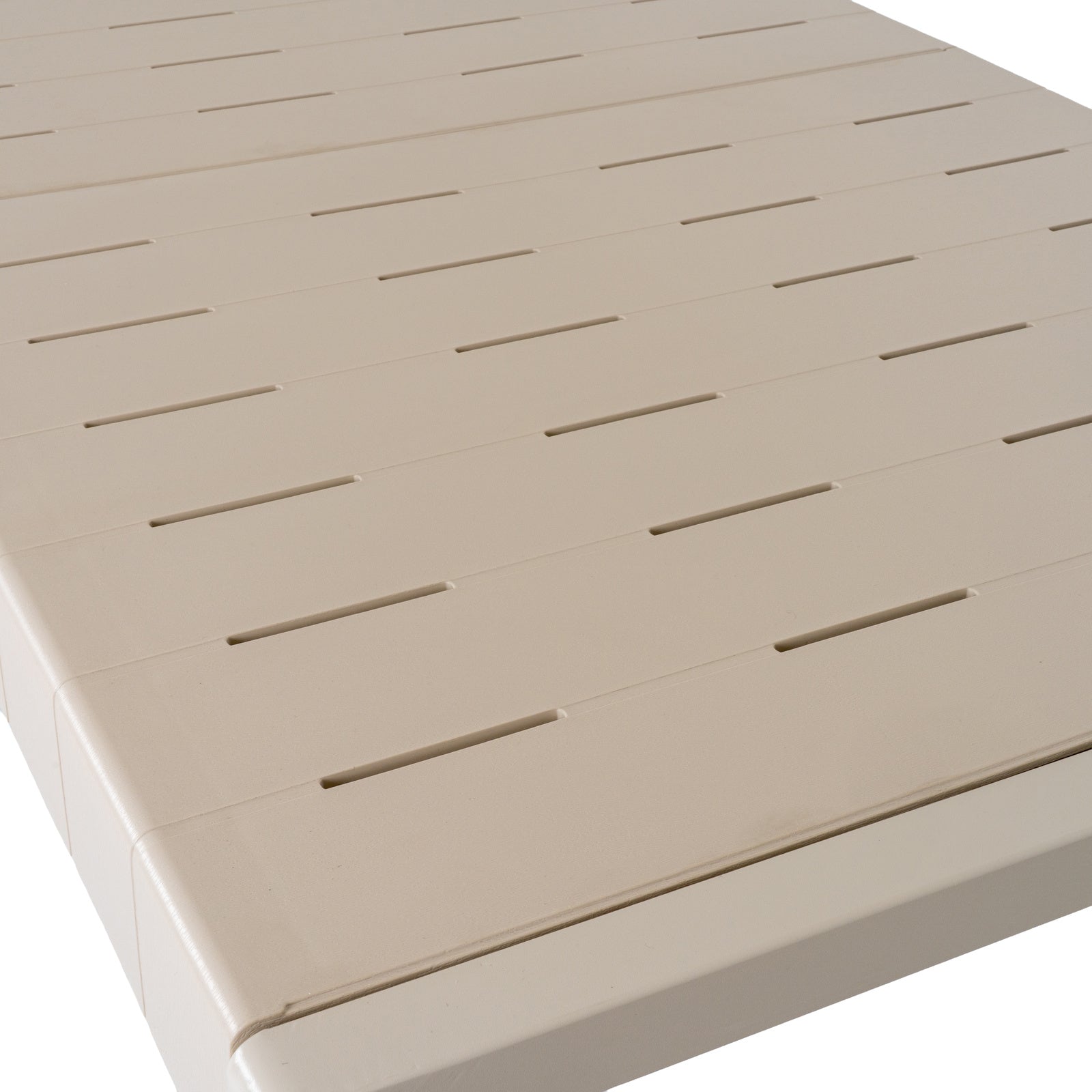 Outdoor Sol Putty Table - image 5