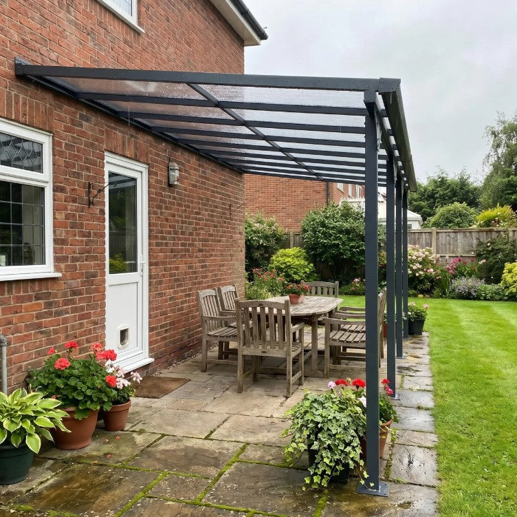 4.35m x 3m Wall Mounted Pergola – Aluminium Frame & Polycarbonate Roof – Grey Patio Cover