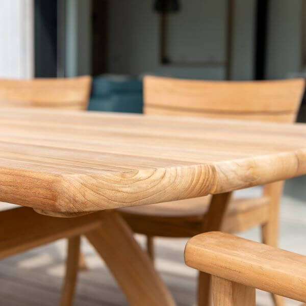 Alexander Rose Sorrento Dining Table Close Up