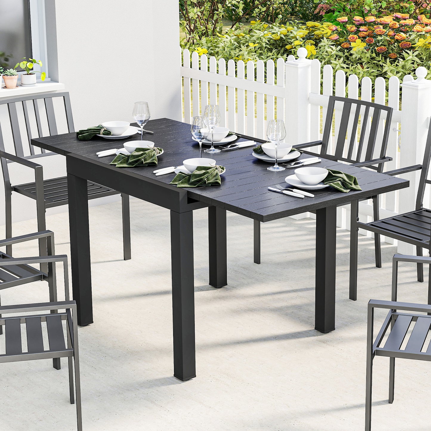 Tivoli Extending Garden Table for 4-6, Aluminium Garden Dining Table with Faux Wood Slatted Top, Black