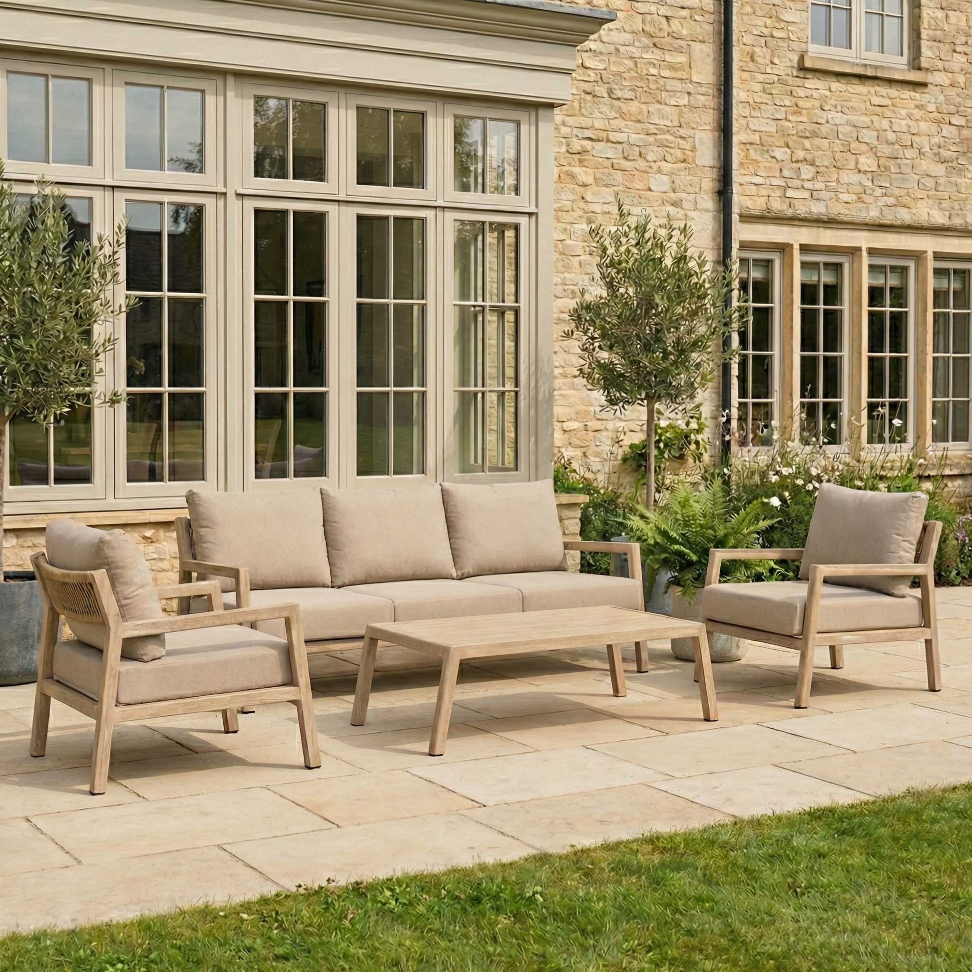 Nova outdoor seating set main product