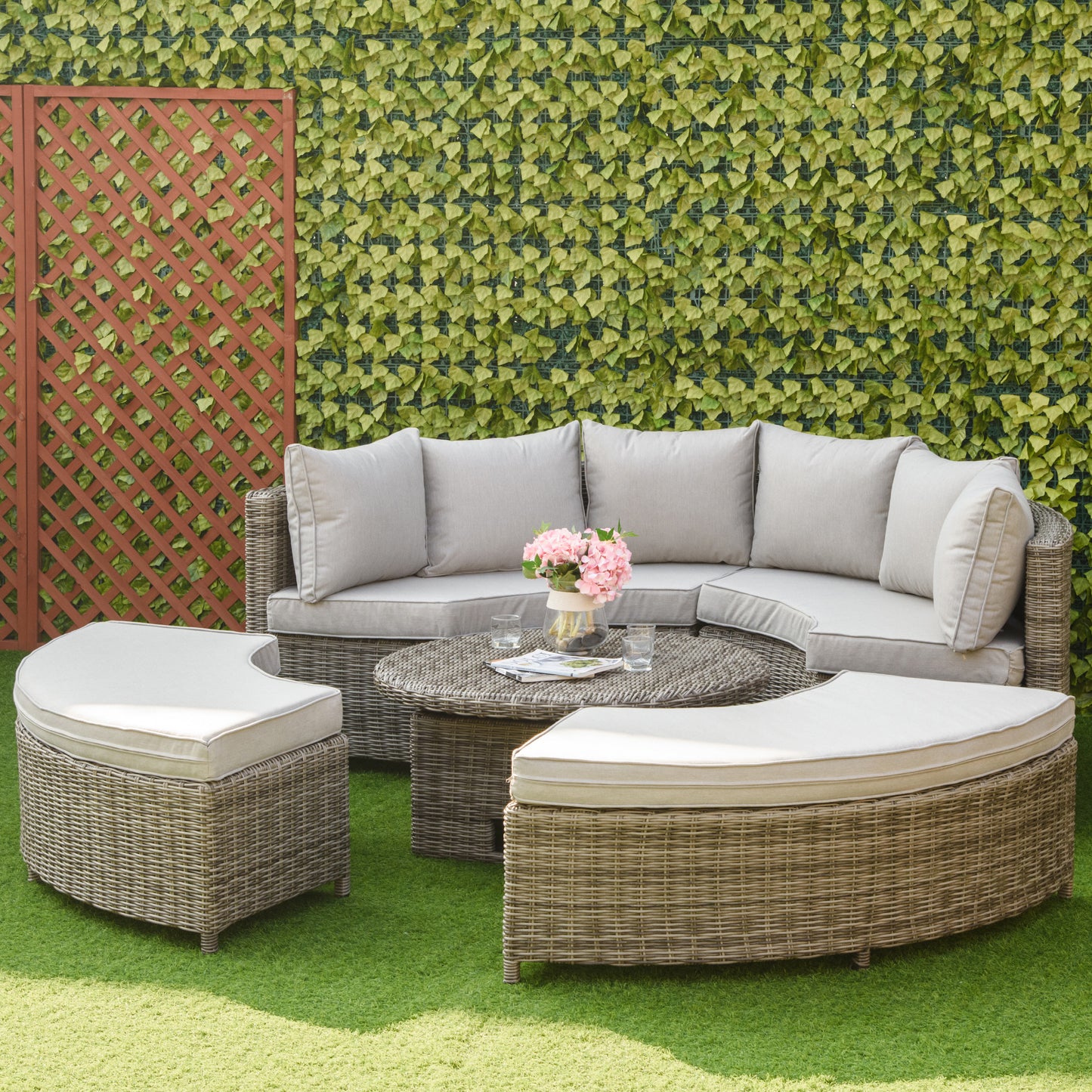 Tivoli 5 Piece Outdoor PE Rattan Round Garden Daybed with Cushions