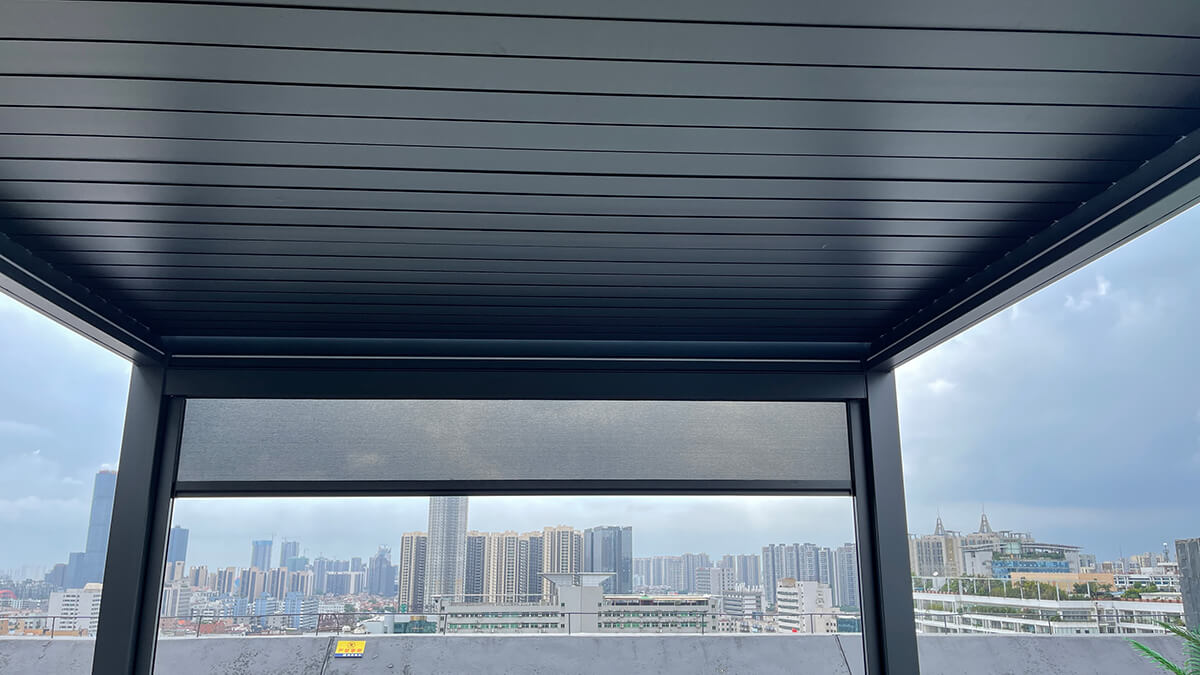 Remanso Luxury Electric LED Pergola