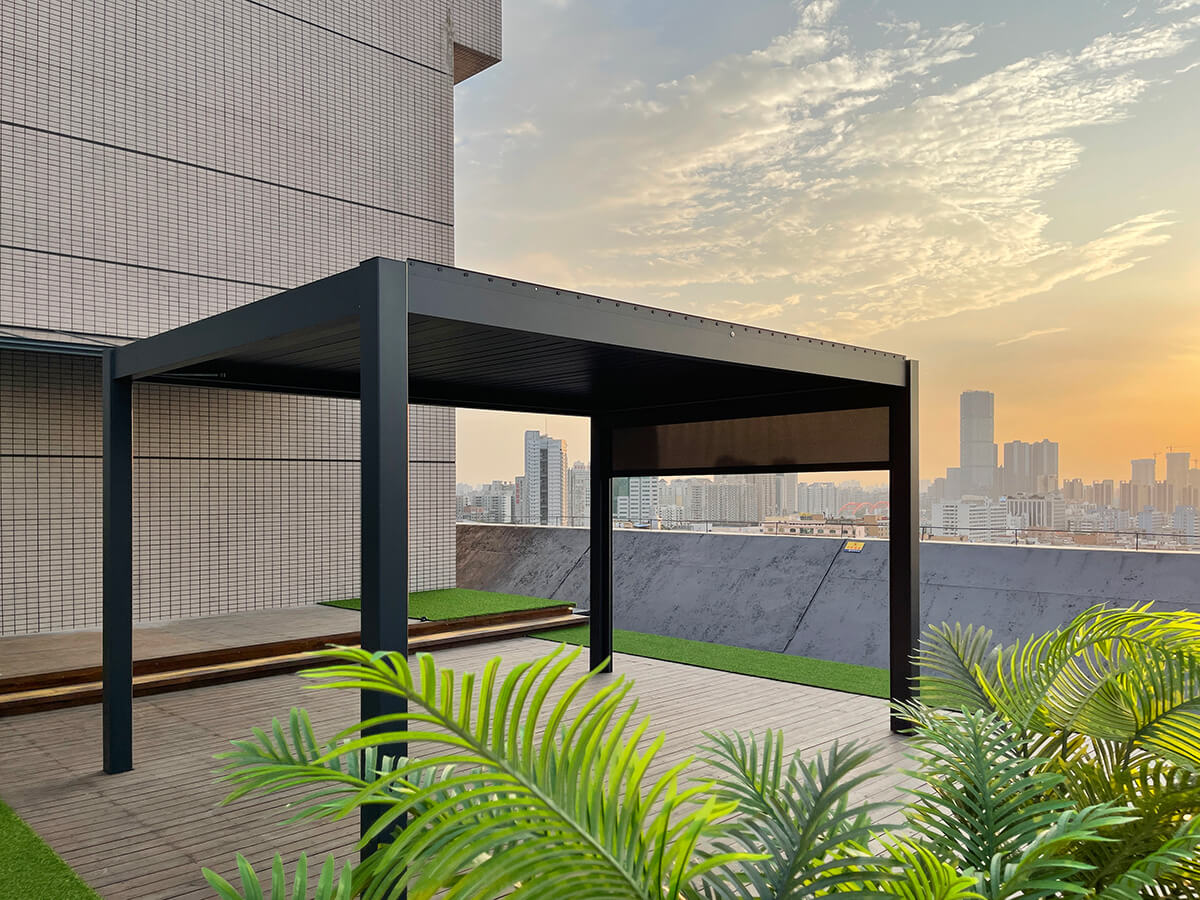 Remanso Luxury Electric LED Pergola
