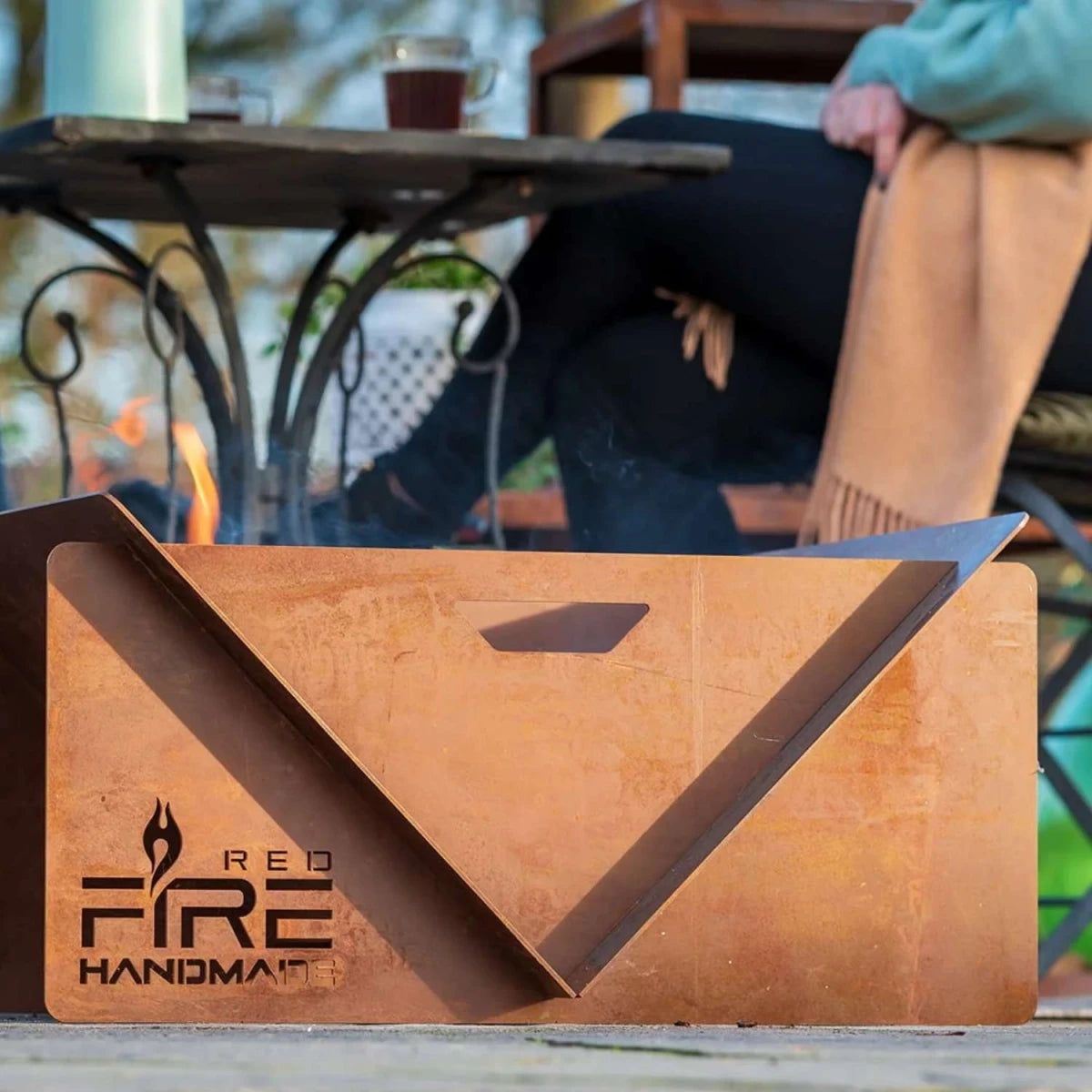 V-Shaped Fire Bowl - Rust - Outdoor Fire Pit - image 4