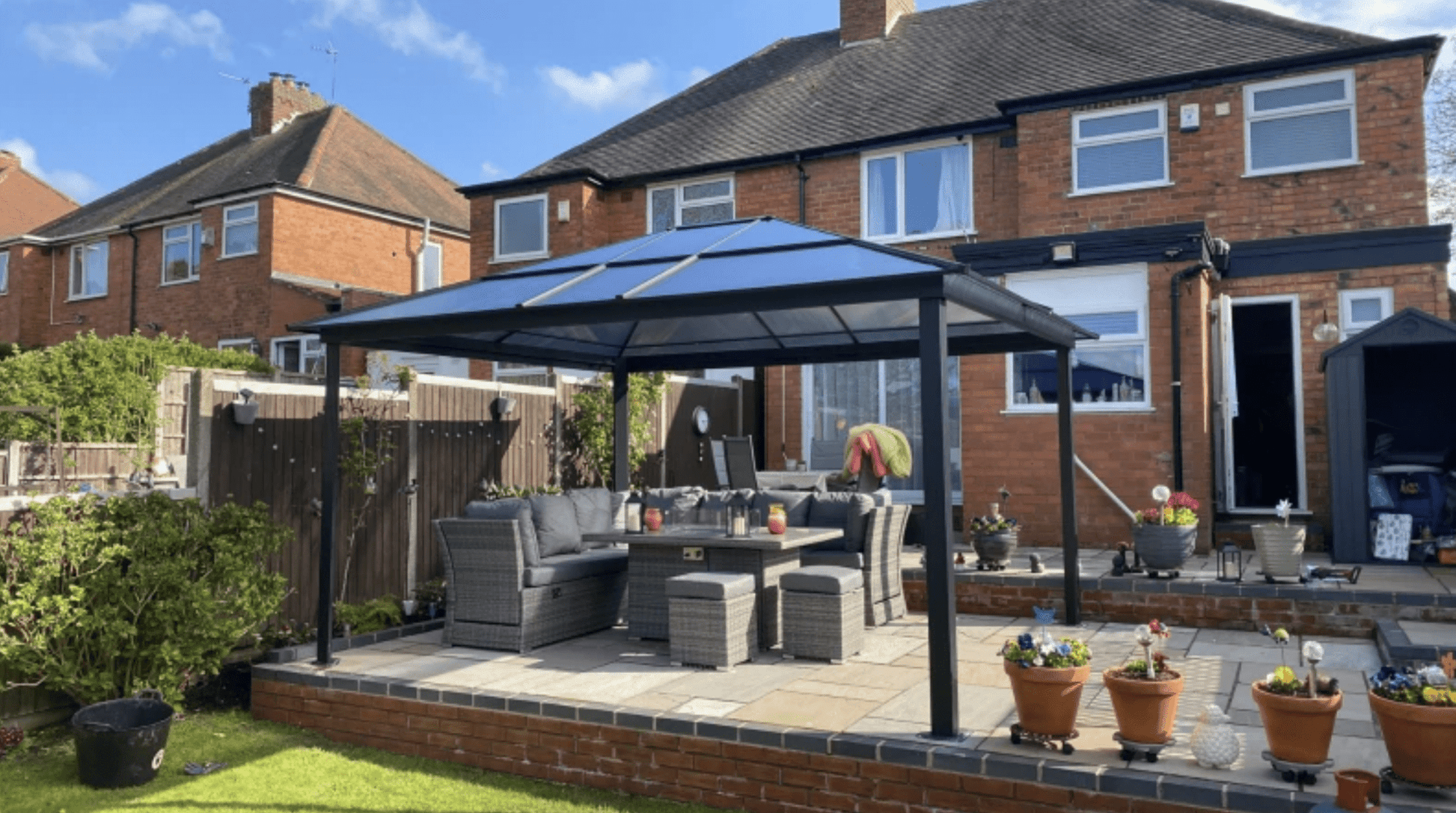 3.6m x 4.2m Aluminium Hardtop Gazebo with Polycarbonate Roof – Permanent Garden Pavilion with Curtains & Netting
