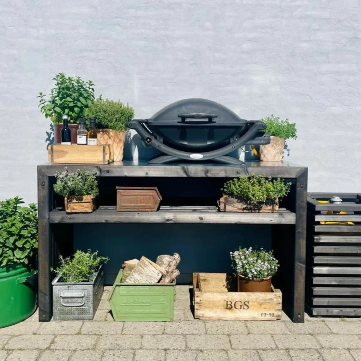 Grill table made from black wood - 120 cm - image 4