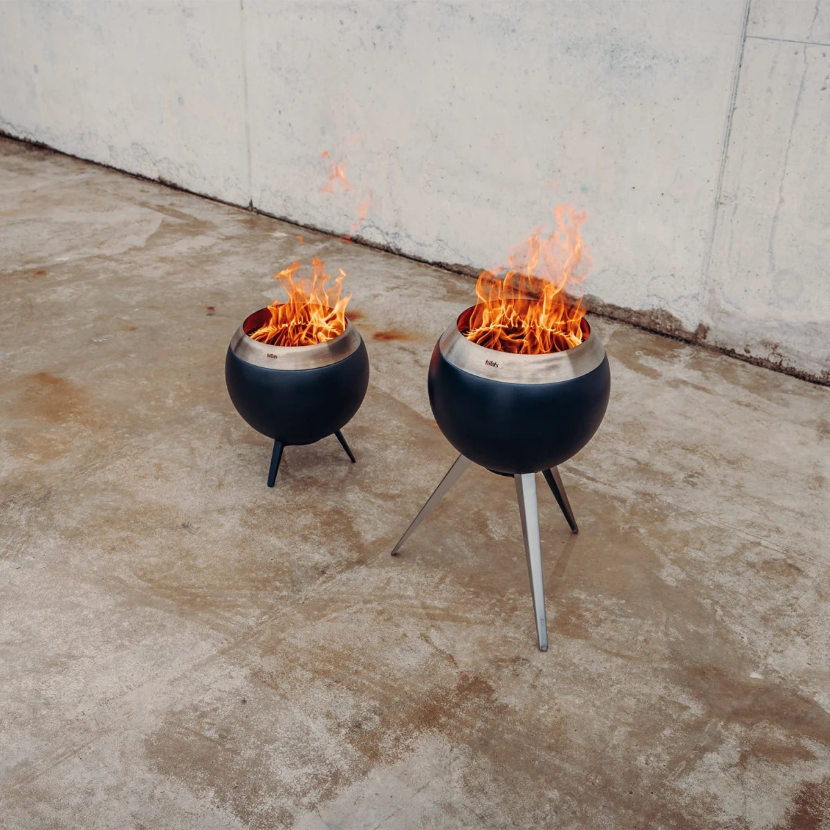 Moon 45 Fire Bowl with Low Stand - Smokeless Fire Pit - image 8