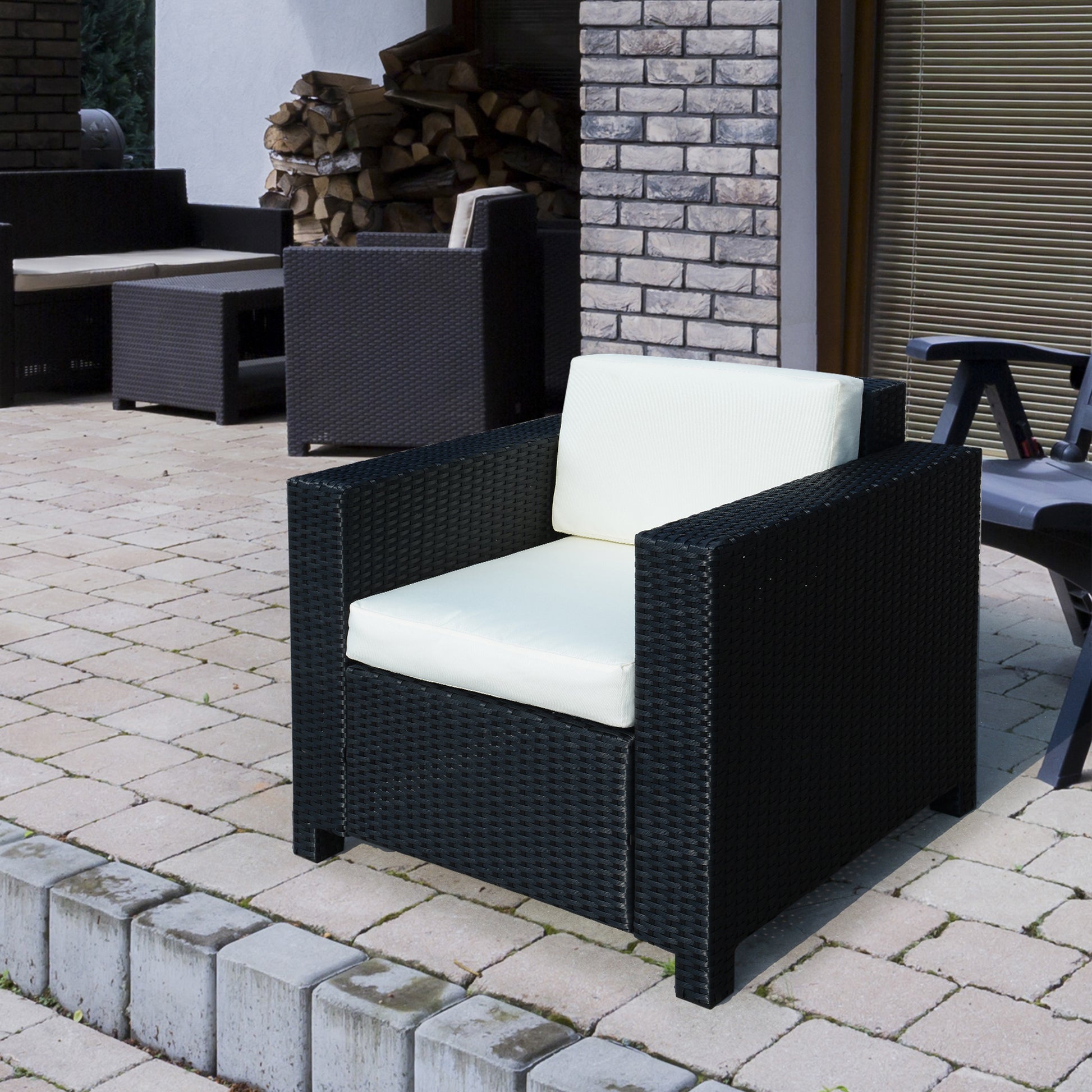 Sorrento Single Seater Rattan Chair Sofa with 10 cm Thick Padded Cushion