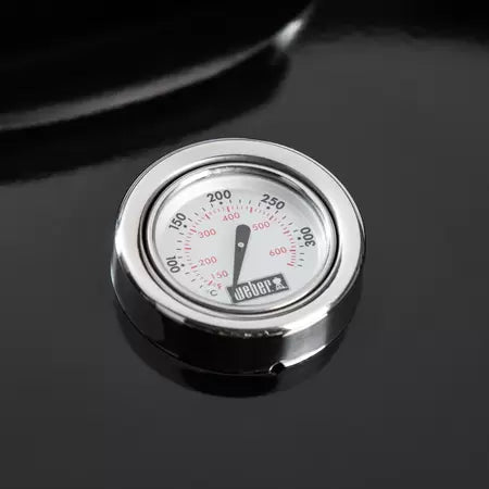 Weber 57cm Master-Touch E-5750 - Black - image 5
