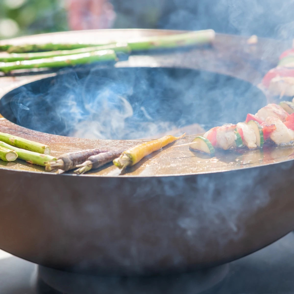 Onyx Fire Bowl w/ Grill and Log Storage - Ø60 - Outdoor Fire Pit - image 6