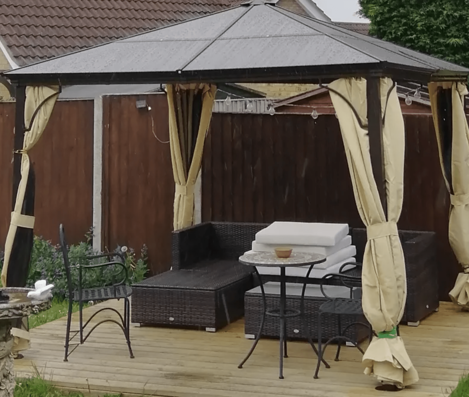 3x3m Premium Aluminium Hardtop Garden Gazebo with Polycarbonate Roof, Removable Curtains & Insect Mesh Enclosure